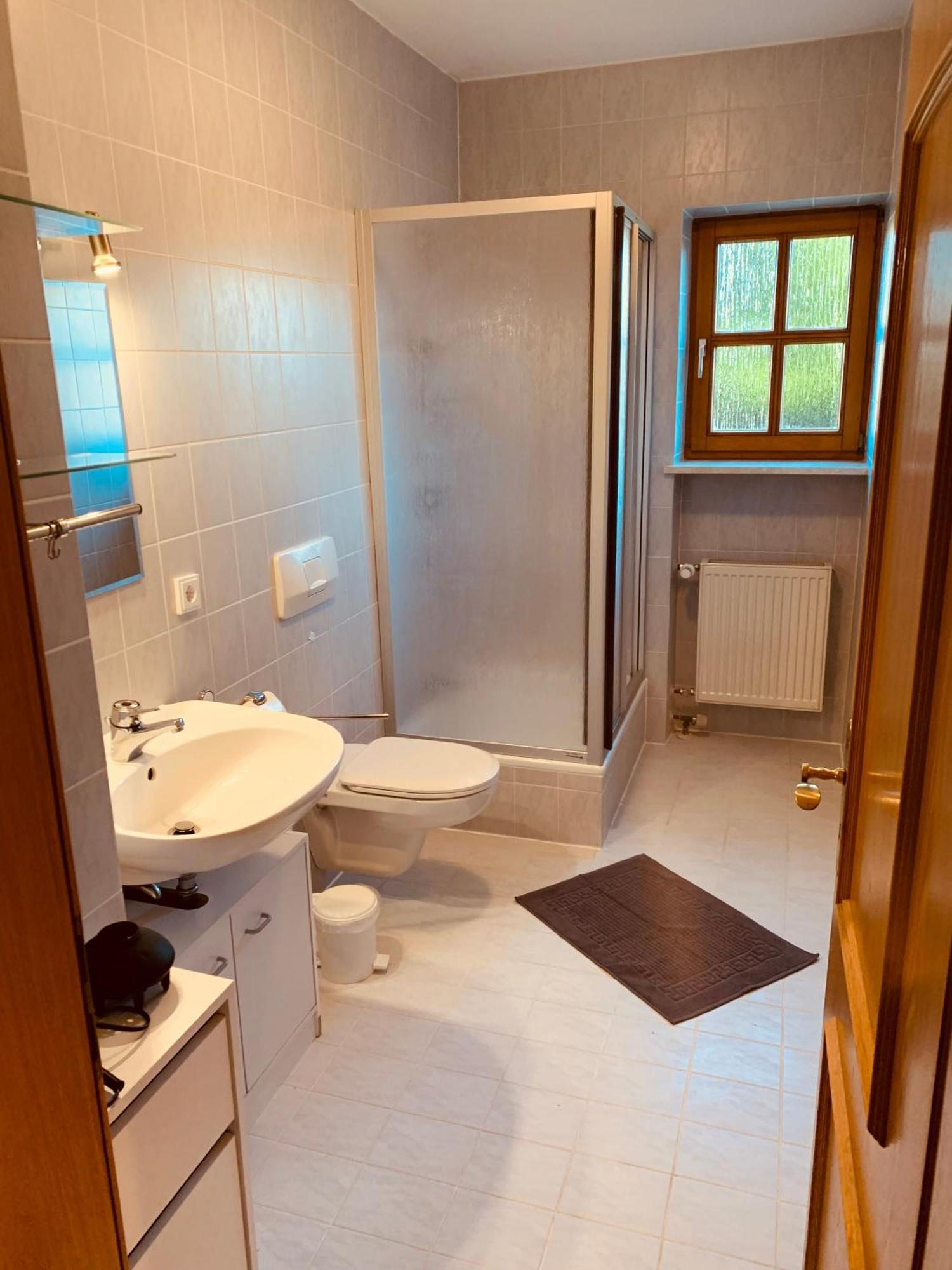 Adlerhorst, 4 Schlafzimmer, Blick In Die Alpen, Parkplatz Thyrnau Bagian luar foto