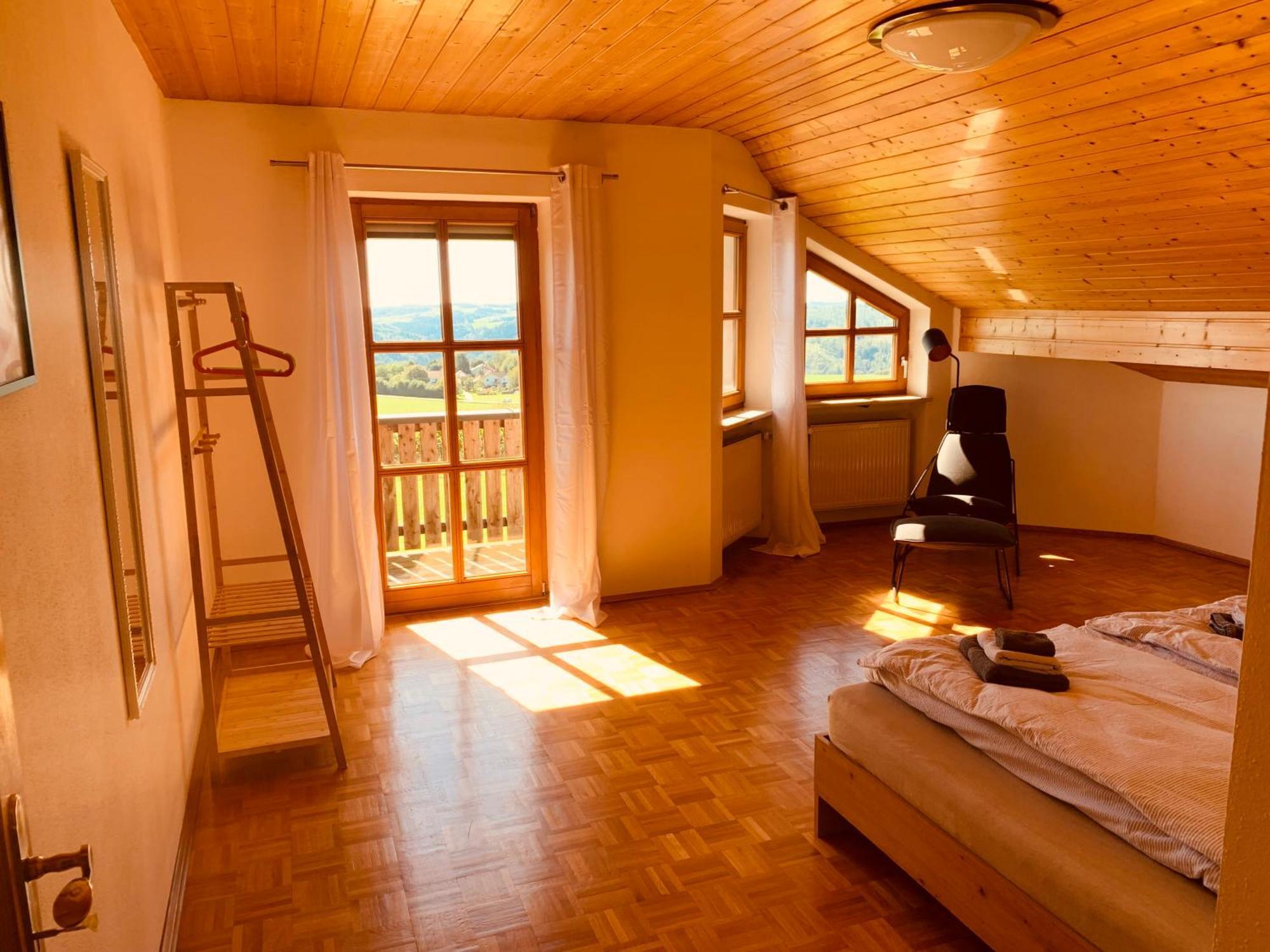 Adlerhorst, 4 Schlafzimmer, Blick In Die Alpen, Parkplatz Thyrnau Bagian luar foto